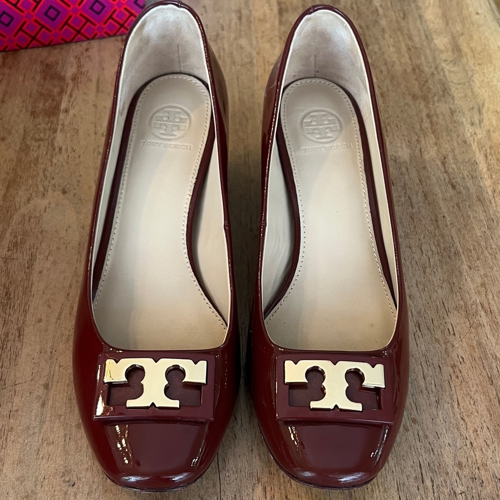 Tory Burch Burgundy Pumps with Gold Logo